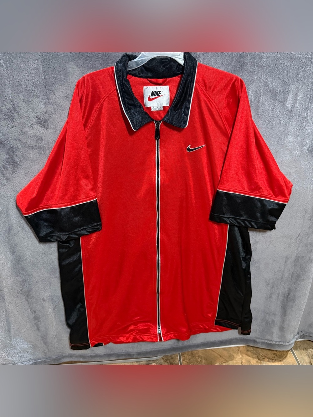 Nike Air Full Zip Short Sleeve Warm Up Shirt Vintage 90’s Men’s Size XL Preowned